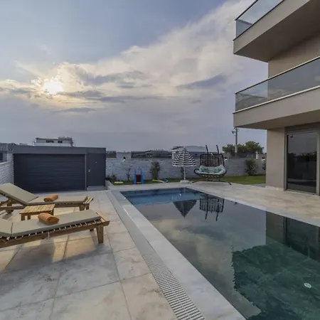 Hotel Luxury With Private Pool Close To Lara Beach 4*
